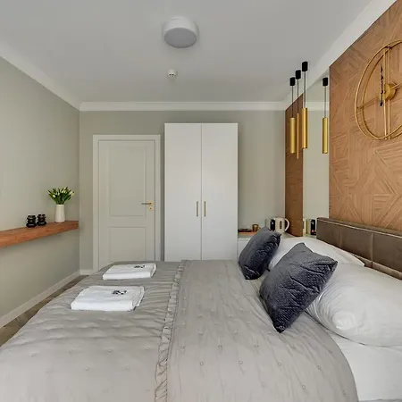 Ms Rest 1.0 Apartment *